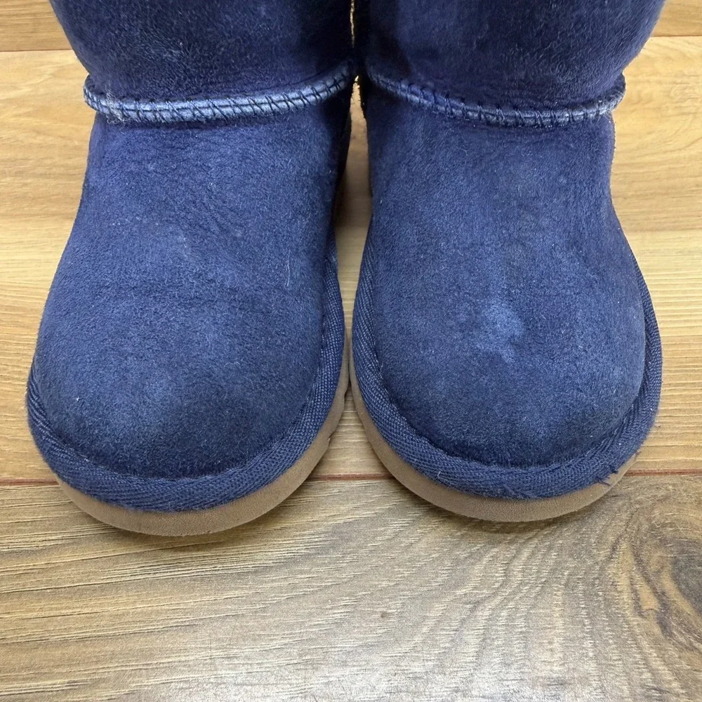 UGG Toddler Girls 6 Navy Blue Bailey Bow Boots Shearling‎ Fur Lined